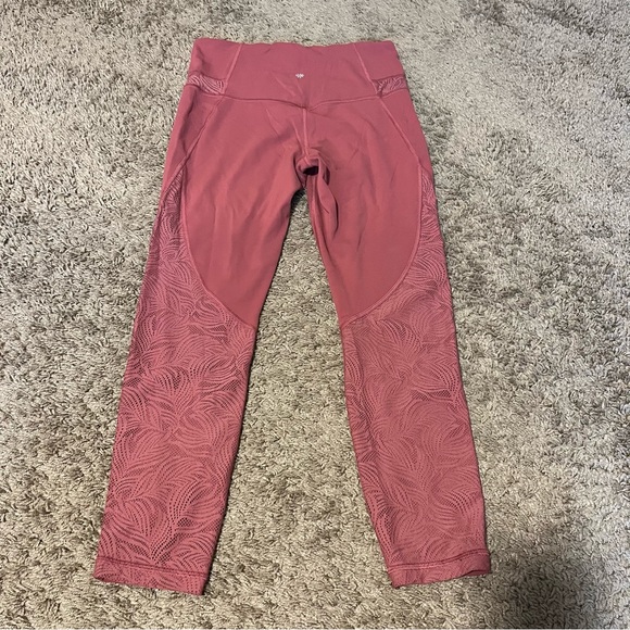 Athleta leggings with mesh details size m - Picture 2 of 4